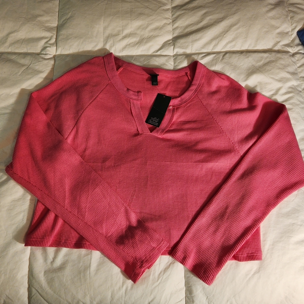 Women's NWT Top - Picture 3 of 5